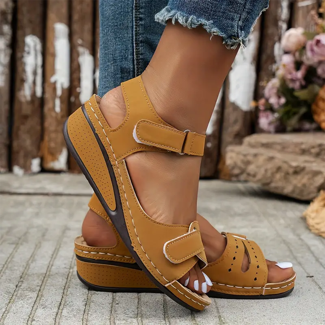 WOMEN LOOP ANKLE STRAP WEDGE SPORT SANDALS
