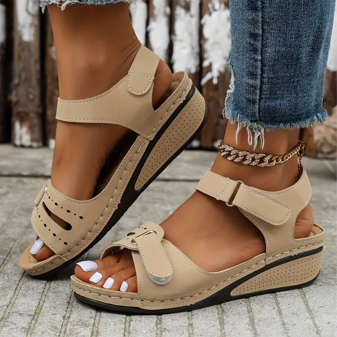 WOMEN LOOP ANKLE STRAP WEDGE SPORT SANDALS