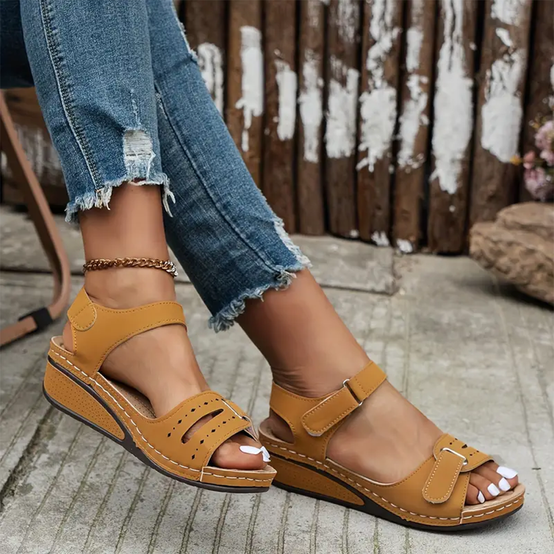 WOMEN LOOP ANKLE STRAP WEDGE SPORT SANDALS