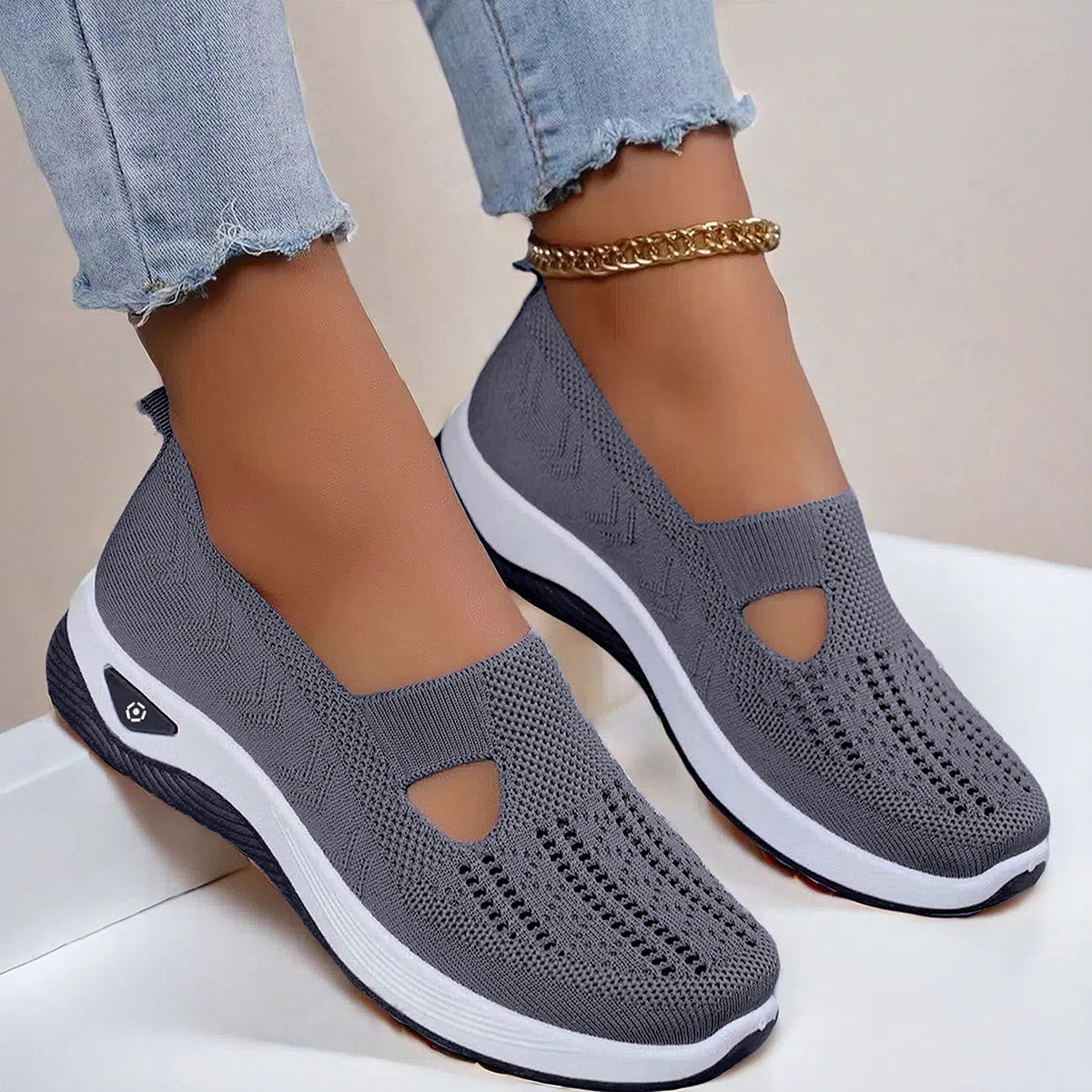 ⭐️Last Day 59% OFF Summer Promotion⭐️Women's Casual Orthopedic Walking Flats for Middle-Aged and Seniors