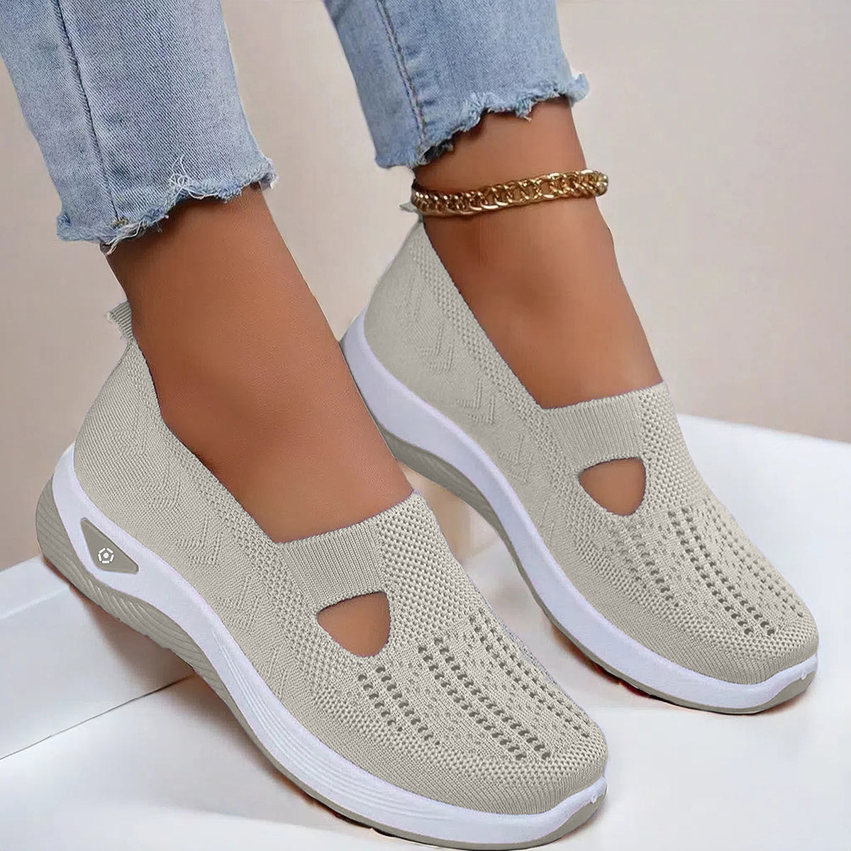 ⭐️Last Day 59% OFF Summer Promotion⭐️Women's Casual Orthopedic Walking Flats for Middle-Aged and Seniors