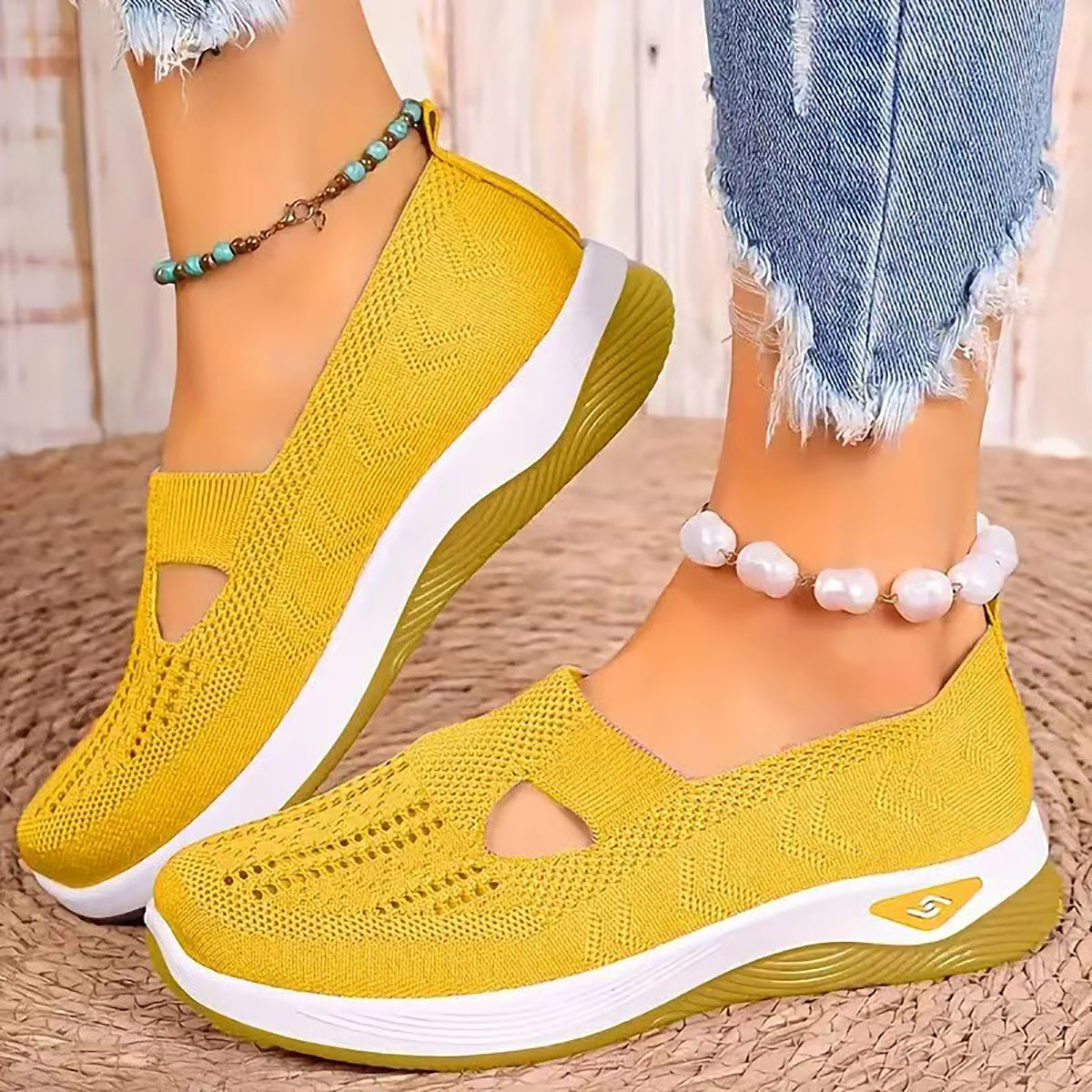 ⭐️Last Day 59% OFF Summer Promotion⭐️Women's Casual Orthopedic Walking Flats for Middle-Aged and Seniors