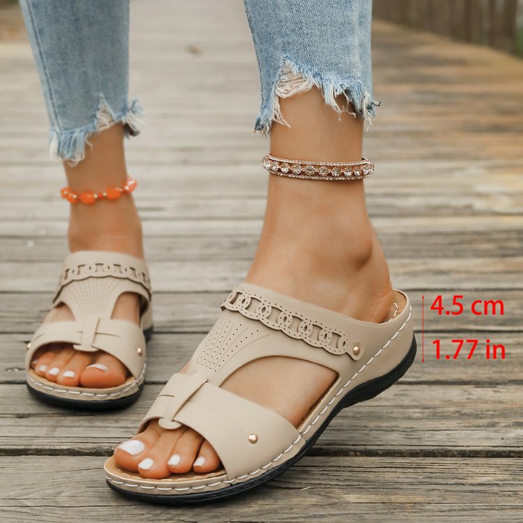 🍀Women Auspicious Pattern Hollow Lucky Wedge Sandals