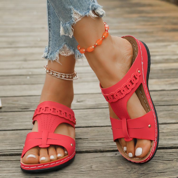🍀Women Auspicious Pattern Hollow Lucky Wedge Sandals