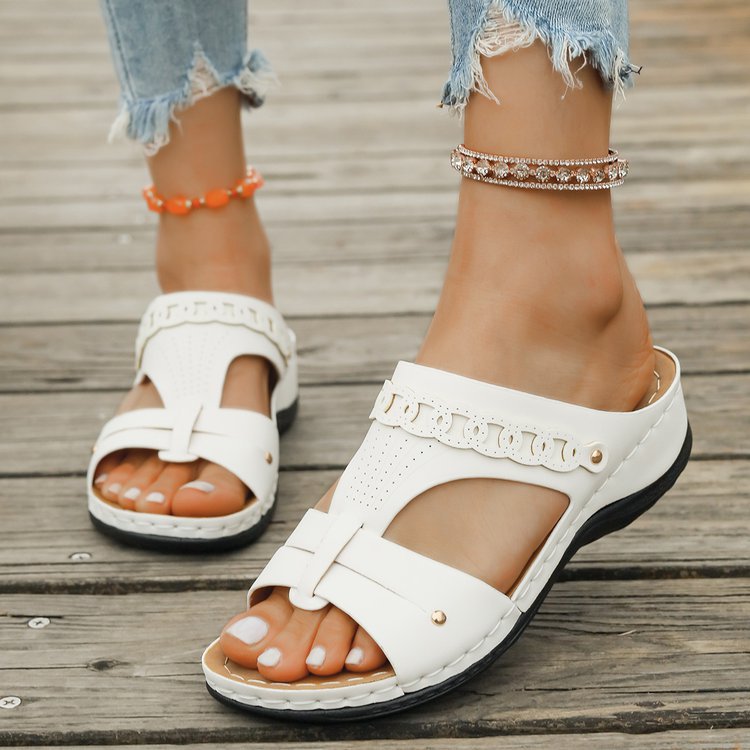 🍀Women Auspicious Pattern Hollow Lucky Wedge Sandals