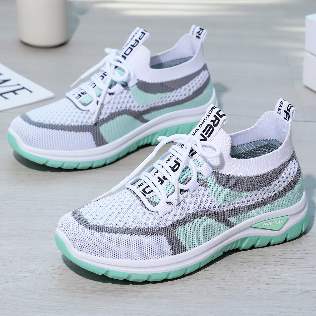 ⭐️Last Day 69% OFF⭐️Women's Plus Size Lightweight Casual Sneakers